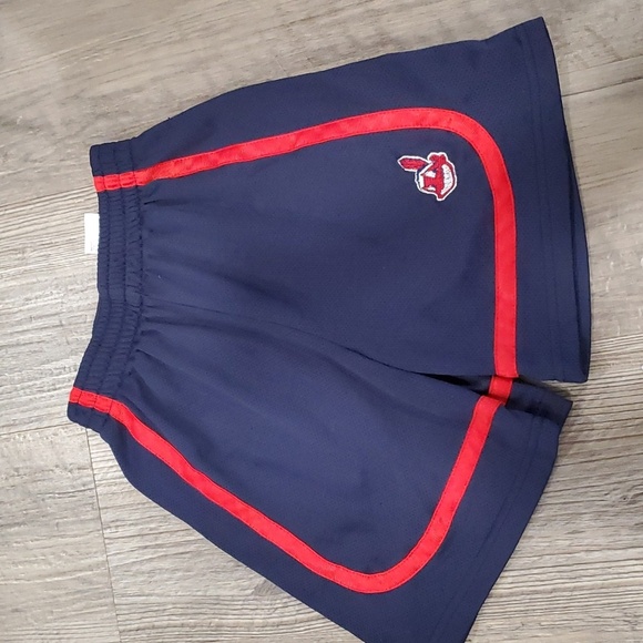Nike/MLB Geniune Merchandise Indians BaseballTanktop with Matching Shorts Size 6 - Picture 5 of 9